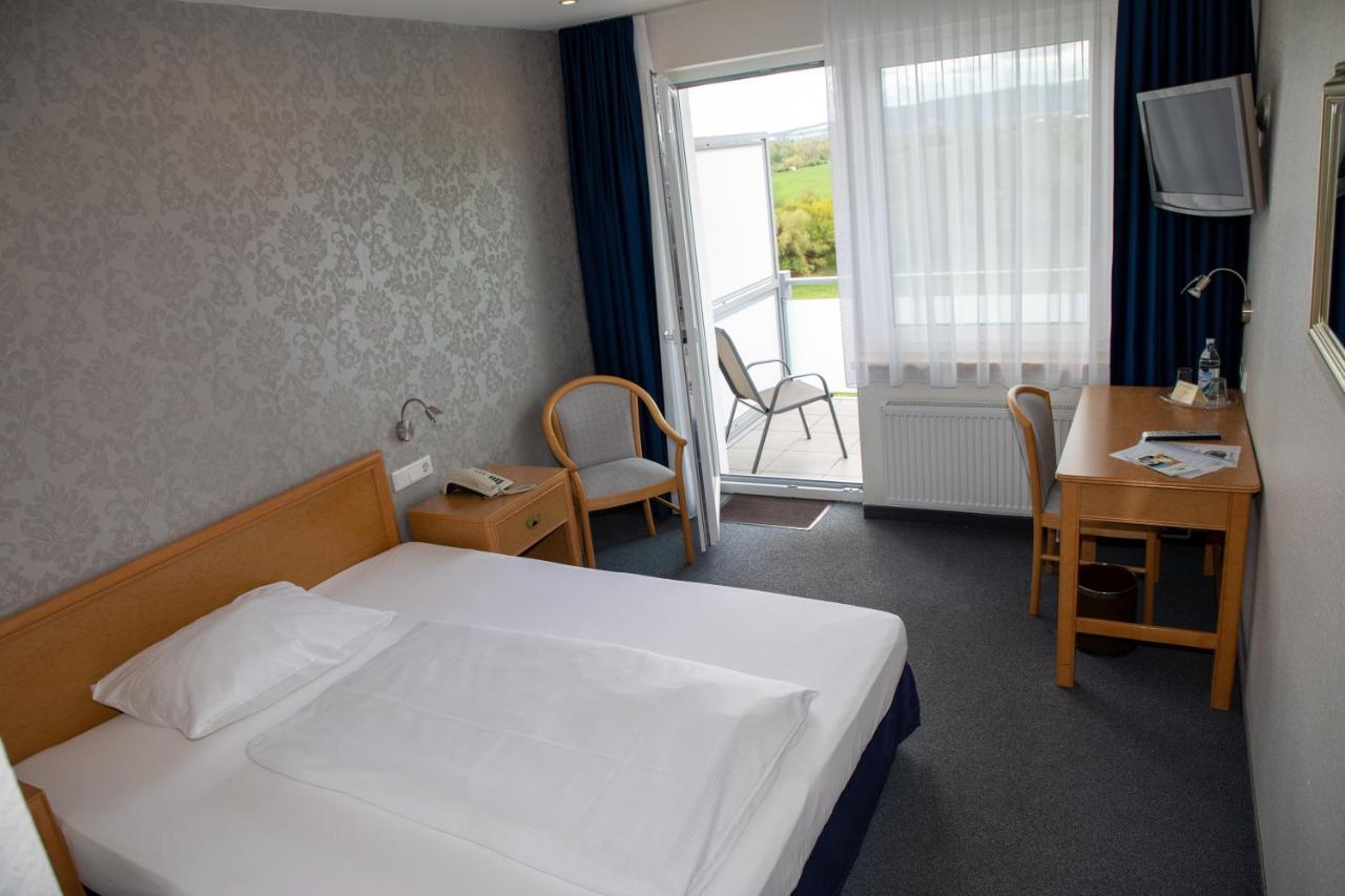 Landhotel Weserblick Beverungen Eksteriør billede