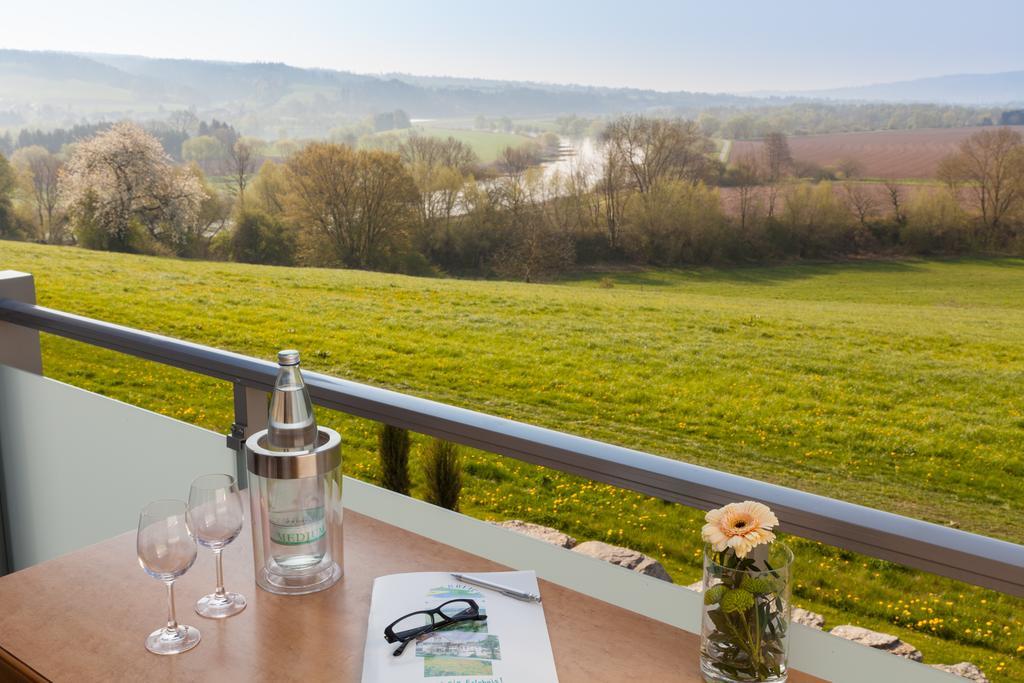 Landhotel Weserblick Beverungen Værelse billede